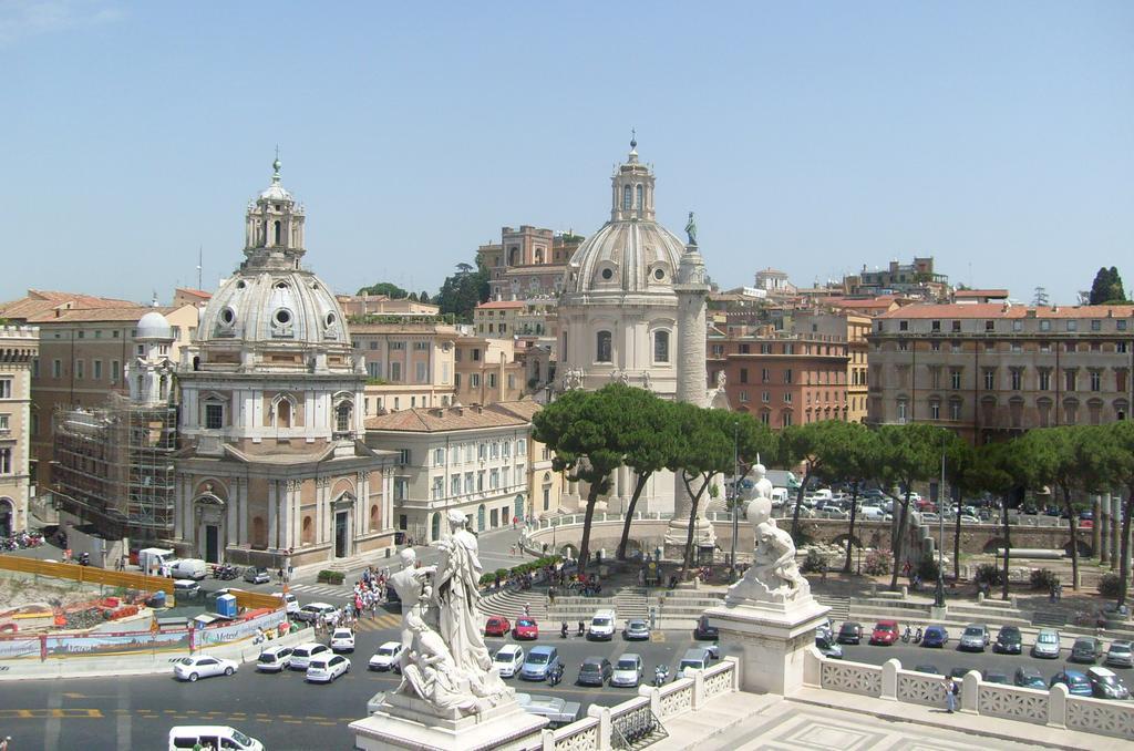 Viale Del Colosseo Bed and Breakfast Roma Exterior foto